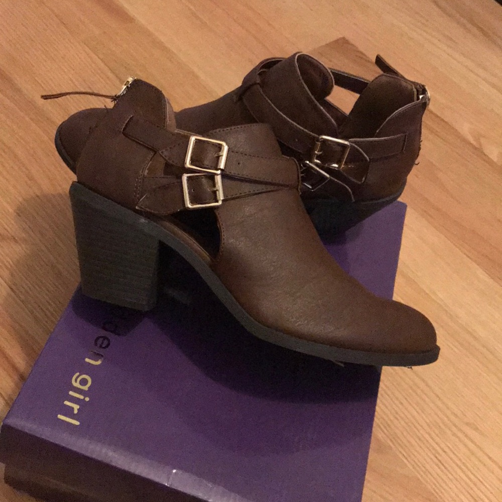 Madden Girl Ankled Heeled Booties